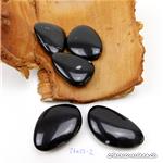 Obsidienne noire avec peu de Flocons de Neige plate 3,5 - 4 cm. Taille L