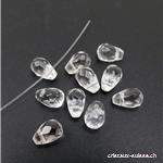 Cristal de Roche, goutte facettée percée env. 9,5 x 6 mm