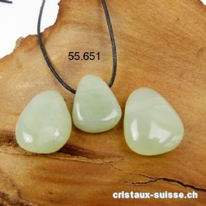Jade Serpentine - Jade de Chine - percée avec cordon en cuir à nouer