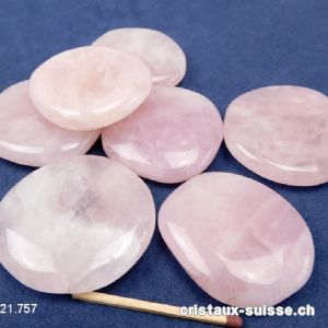 Quartz rose plat, clair 4,5 - 5 cm x épais. 1 cm. Taille XL