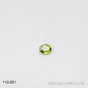 Péridot - Olivine - ovale facetté env. 6 x 4 mm