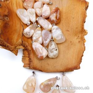 Pendentif Agate Sakura - Fleurs de Cerisier 2 à 3 cm avec boucle métal