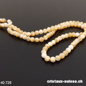 Rang Nacre beige-blanc 4,5 mm / 38-39 cm