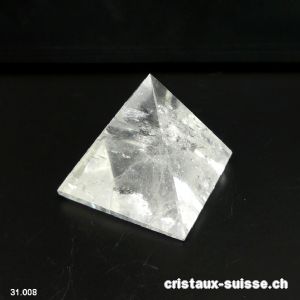 Pyramide Cristal de Roche, base 3,6 x haut. 3,2 cm. Pièce unique