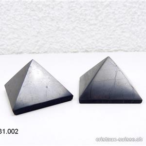 Pyramide Schungite, base 3 à 3,5 cm