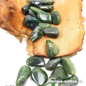 Néphrite Jade vert 2,5 - 3 cm / 6 - 10 grammes