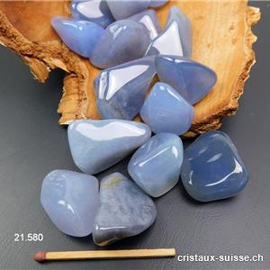 Calcédoine bleue sans bandes env. 3 cm / 14 à 20 grammes. Taille L