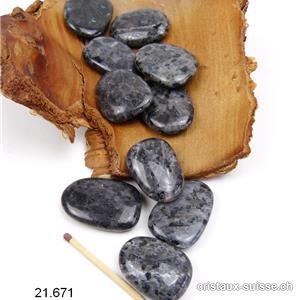 Larvikite - Labradorite grise 3 - à 4 cm, 13 à 16 grammes. Taille M-L