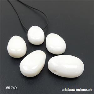 Jade blanc 3 cm percé avec cordon cuir à nouer