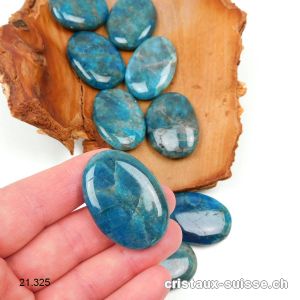 Apatite bleue plate 3,5 à 4 cm / 16 - 20 grammes