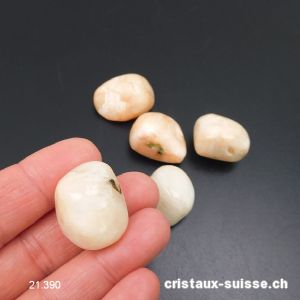 Stilbite irisée beige-rosée 2 - 2,5 cm / 7 à 8 grammes. Taille M