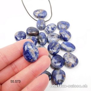 Sodalite 2,3 - 2,7 cm, percée avec cordon cuir à nouer. OFFRE SPECIALE