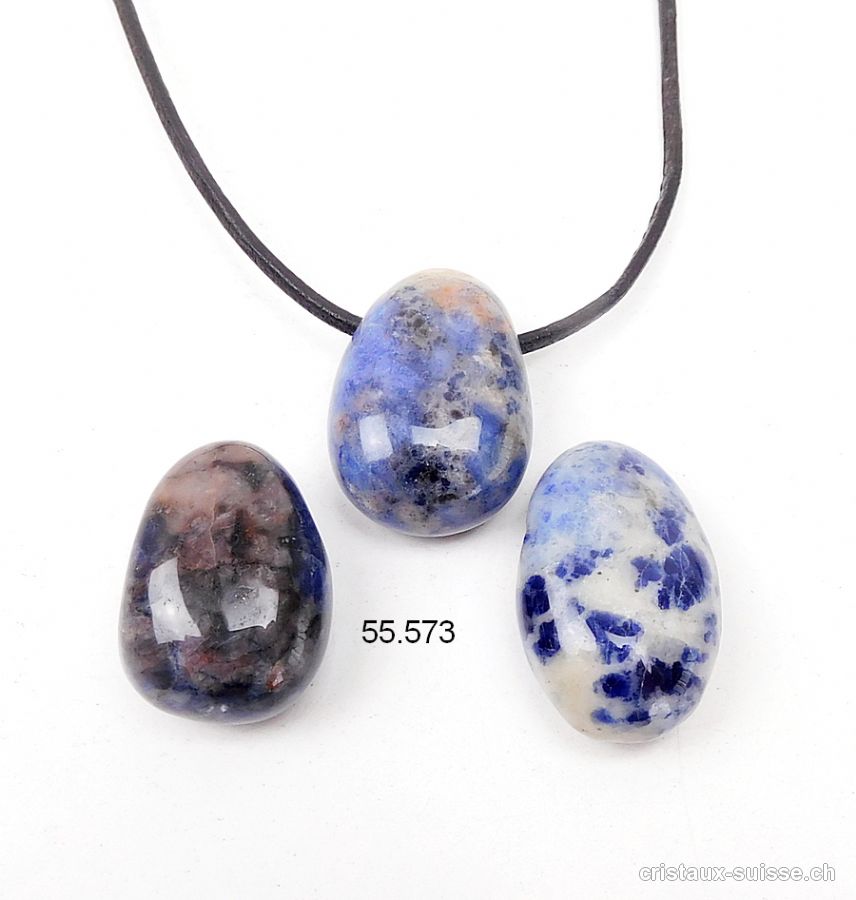 Sodalite 2,3 - 2,7 cm, percée avec cordon cuir à nouer. OFFRE SPECIALE