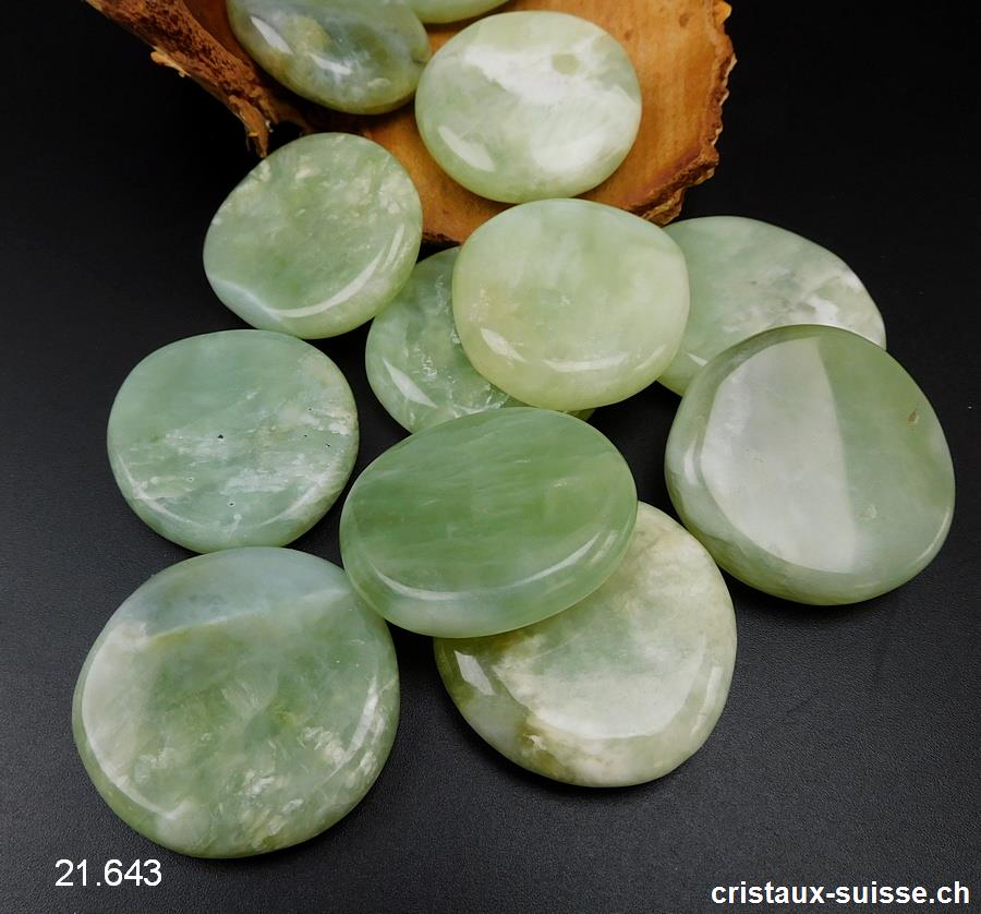 Jade Serpentine verte plate 4 à 4,5 cm. Taille XL