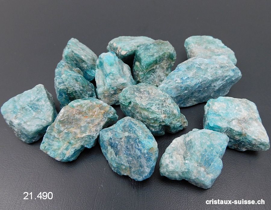 Apatite bleue brute de Madagascar 16 à 20 grammes. Taille L