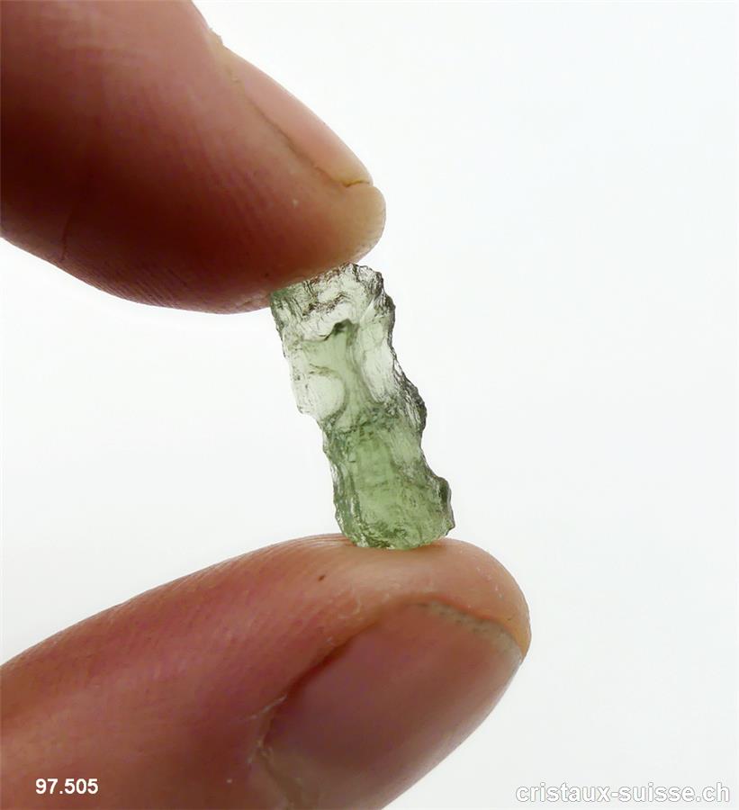 Moldavite 1,6 x 0,5 x 0,4 cm. Pièce unique 1,6 carats